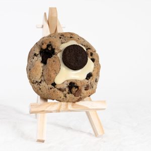 Cookies & Cream Cookies