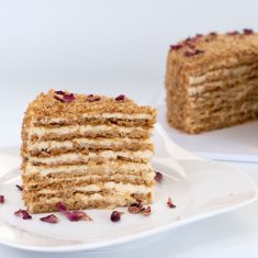 Honey cake